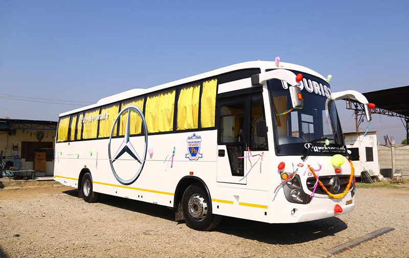 Bharat Benz - 2*2 (45) Seat Bharat Benz - 2*2 (45) Seat